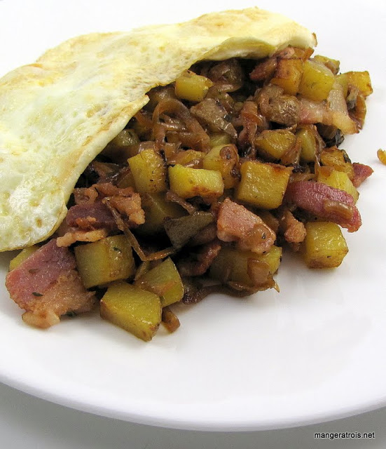 Potato Hash with Bacon and Melted Onions