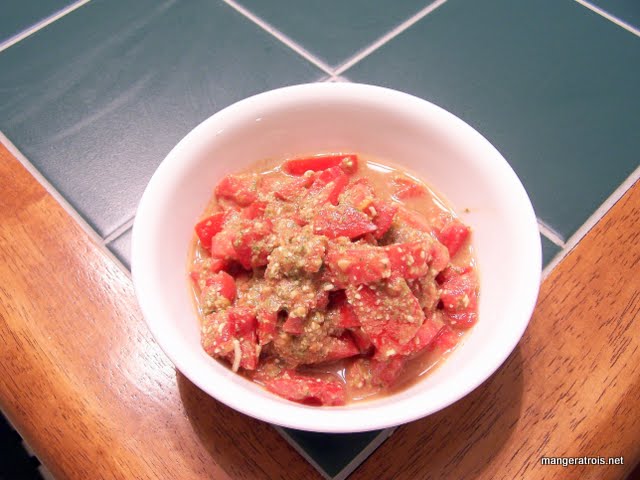 Tomatoes with Pesto